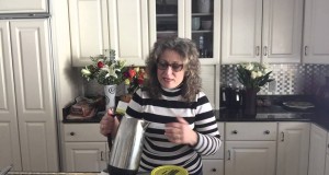 How to Make Coffee with a Coffee Percolator – Do you even have a coffee scoop??