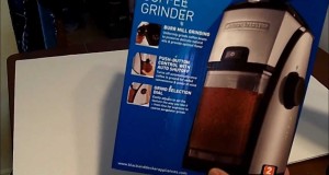 Black & Decker CBM220 Burr Mill Stainless Steel Coffee Grinder Unboxing & Review