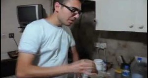 CANuari is Teaching How To Make Italian Coffee With Moka Pot