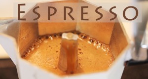 How to Make Coffee Using a Macchinetta, Espresso Stovetop Maker Bialetti Moka Express 비알레티로 커피 만들기