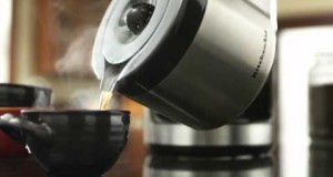The KitchenAid 10-Cup Coffee Maker KCM112OB